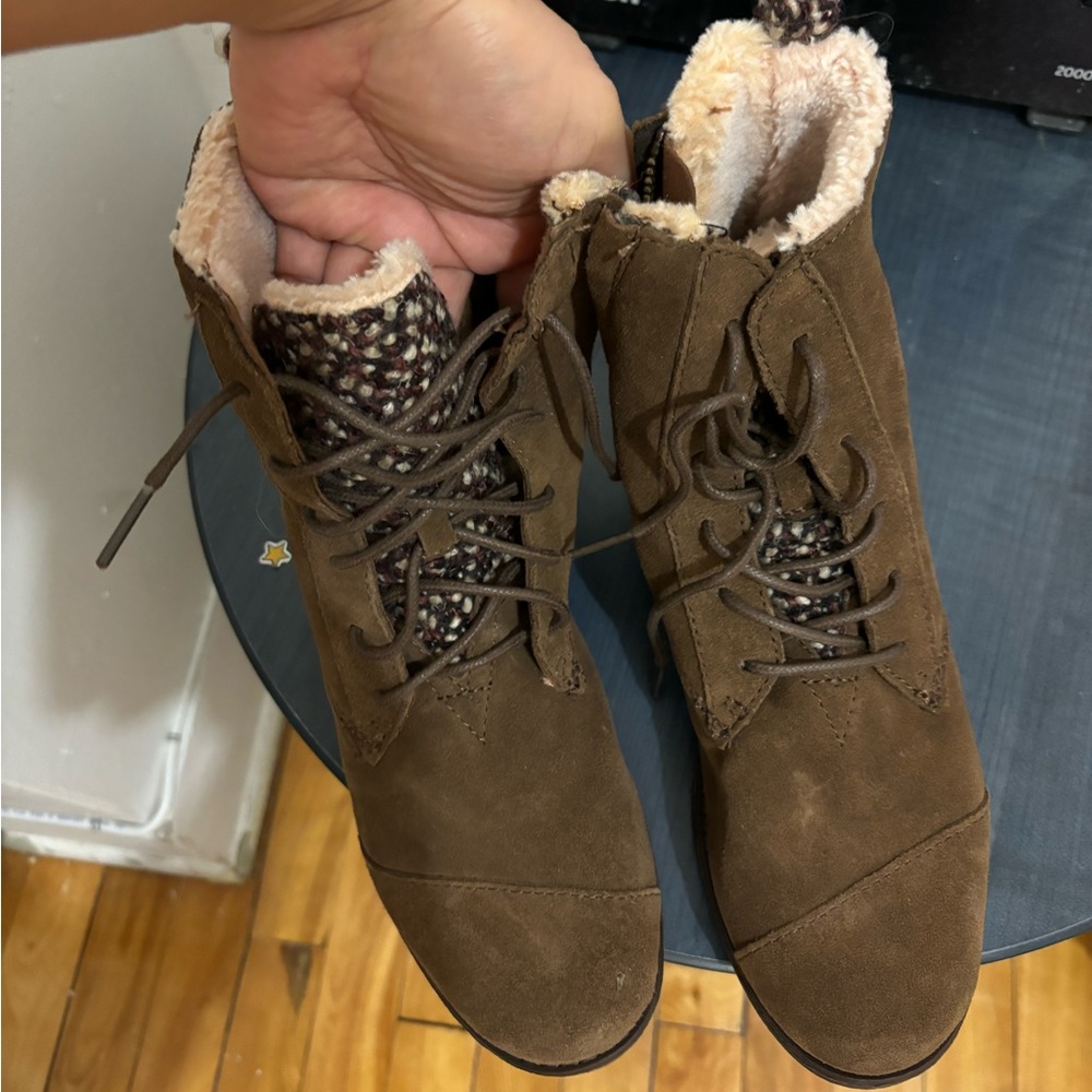 Toms ankle boots